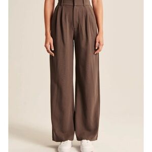 Elegant Brown Wide-Leg Pants